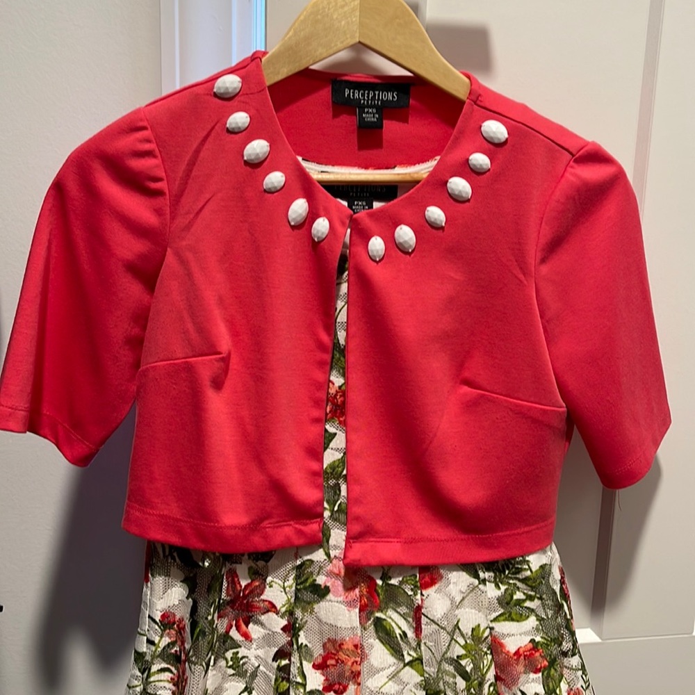 Petite floral dress with pink short sleeved blazer